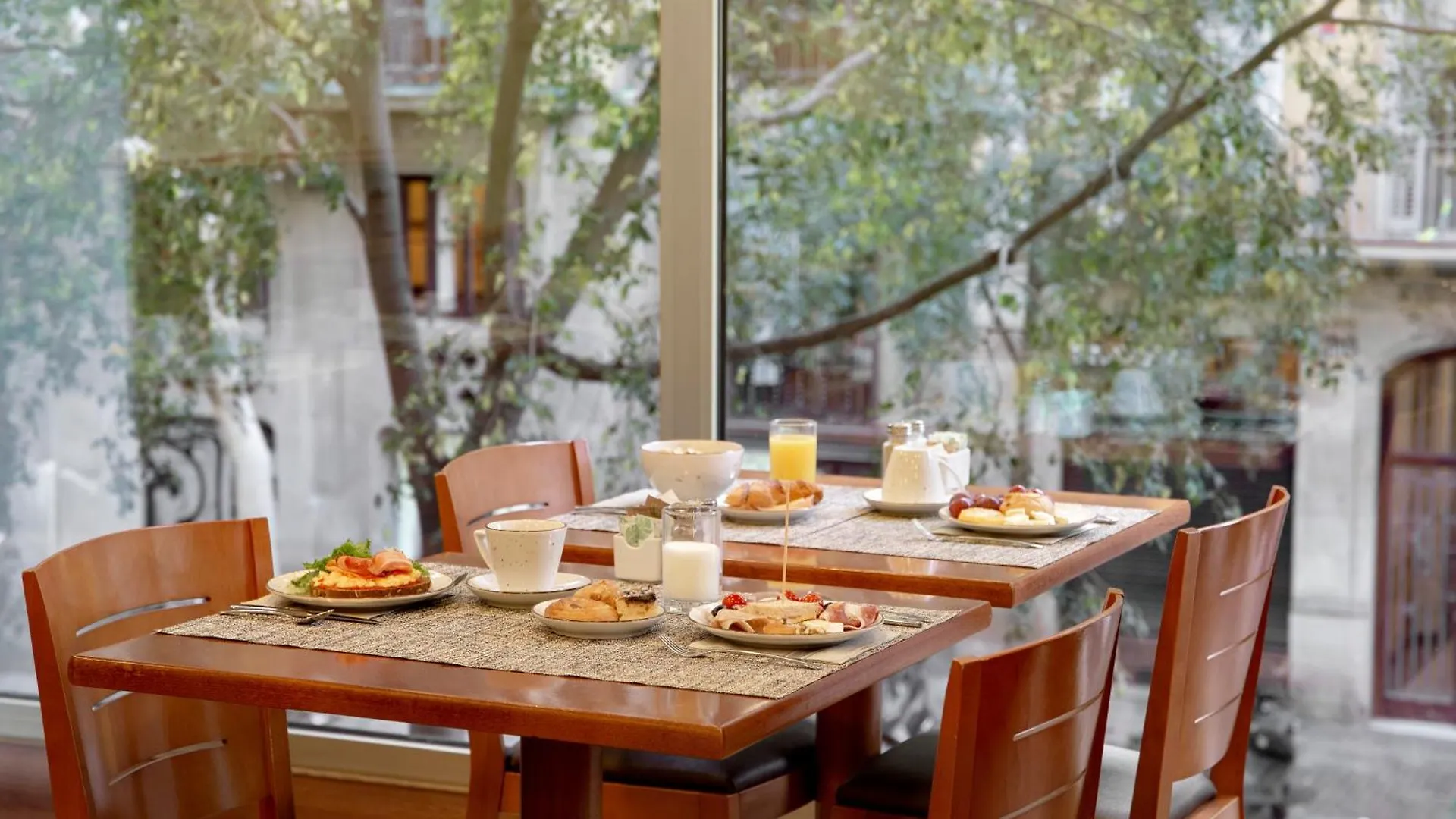 Best Western Premier Hotel Dante Barcelona 4*,  Spanje