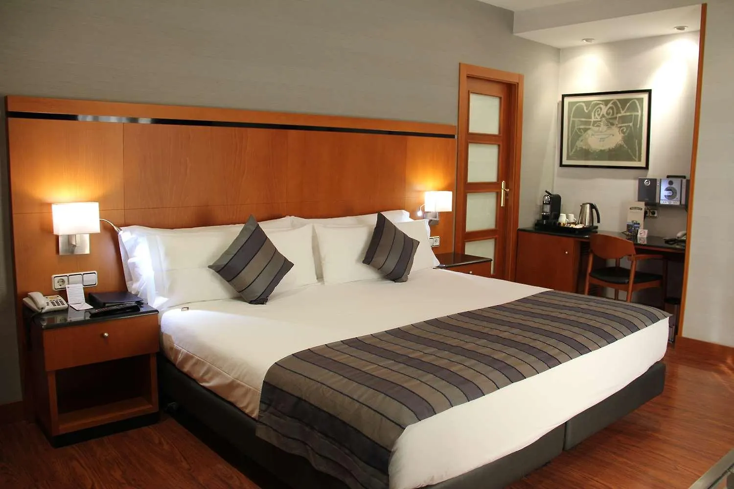 Best Western Premier Hotel Dante Barcelona España
